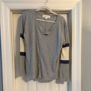 Gray Long Sleeve Top with Navy and Cream Accents
